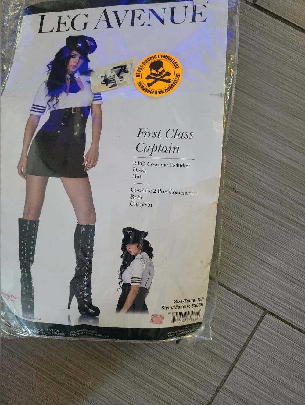 Leg Avenue First Class Captain Women Costume - White & Black/Halloween
